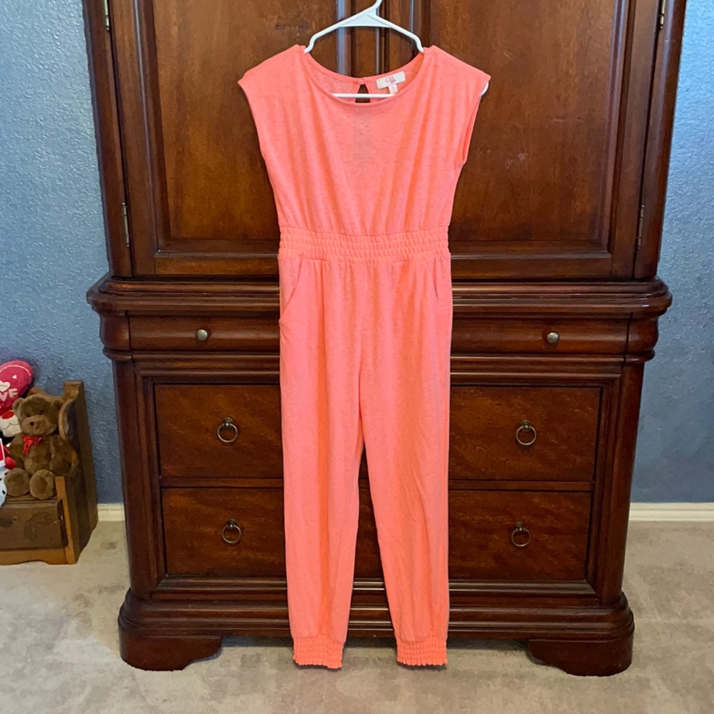 BG Girl- it’s a ladies small/med size. Pink Romper